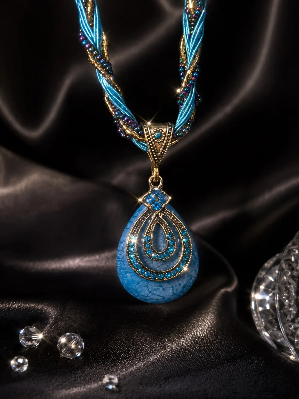 Luxury Designer-Inspired Turquoise Pendant Necklace Boutique Fashion Jewelry